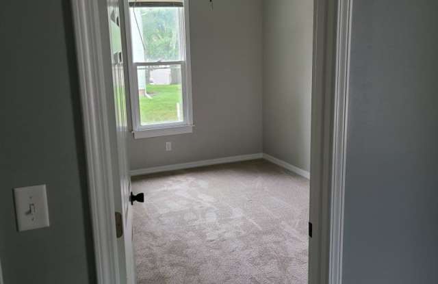 Fully Updated 2 Bedroom 1 Bath House photos photos