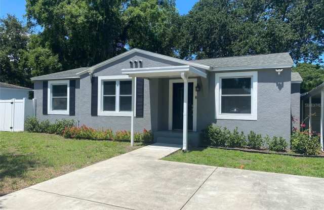 2709 S MANHATTAN AVENUE photos photos