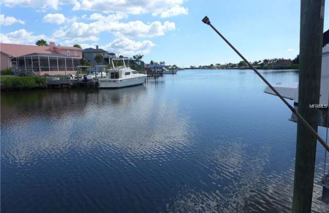 826 SYMPHONY ISLES BOULEVARD Gallery 3