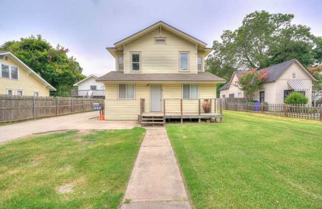 Stylish & Convenient Living Near OU ! photos photos Stylish & Convenient Living Near OU ! photos photos