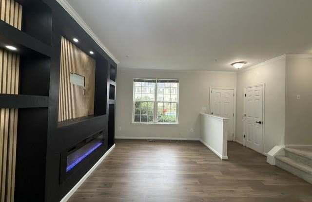21775-D WINTER BLOOM LN Gallery 2