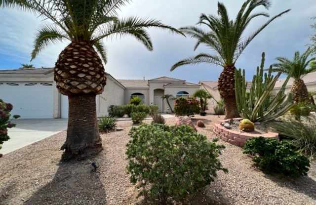 3 BR LUXE Home-Walk to Colorado River, Golf  near Rotary Park. photos photos