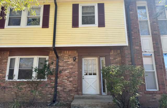3BR Townhome in Nashville Gallery 1