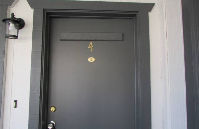 791 Baseline unit: 4 - 791 Baseline Road, Bullhead City, AZ 86442