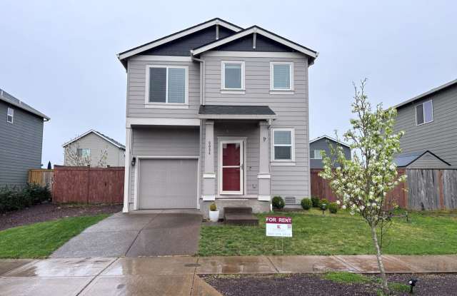 3 Bedroom, 2.5 Bathroom Home Available Now! photos photos