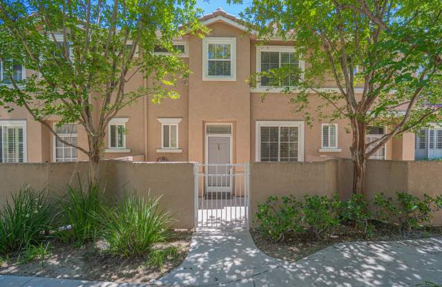 The Palisades -  3 Bedroom Townhome for Rent in Stevenson Ranch! photos photos