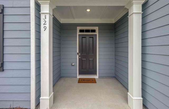 Modern Luxury Meets Small-Town Charm! 4 BR 3.5 BA! Gallery 3