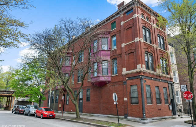 2059 North SHEFFIELD Avenue - 2059 North Sheffield Avenue, Chicago, IL 60614