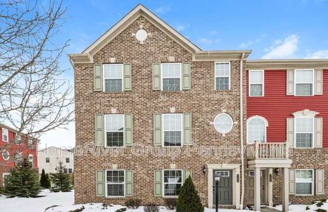 309 Courage Ln - 309 Courage Lane, Fernway, PA 16066