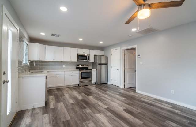 1421 South Rita Lane - 2 Gallery 3