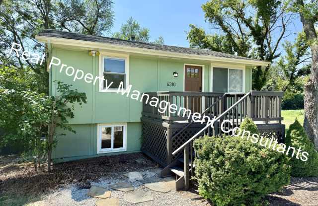 Charming Home in a Country Setting photos photos
