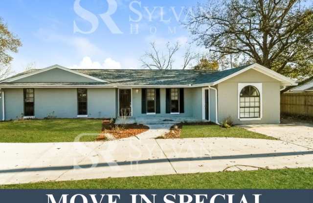1465 Gifford Avenue photos photos
