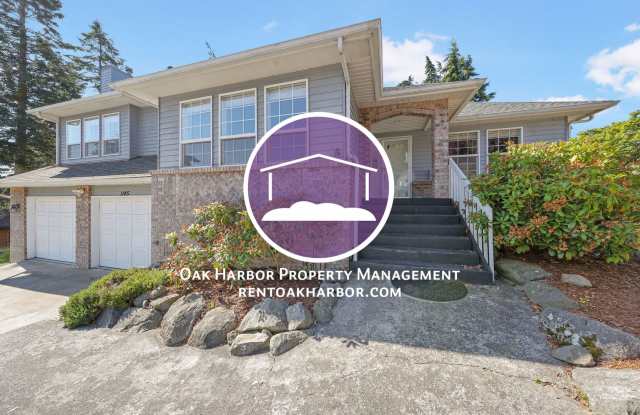 4 Bed 3 Bath - 2 Living Rooms - Office Area - Pet Friendly - NAS Whidbey photos photos