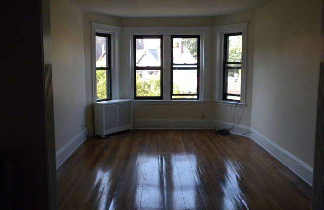 1417 Beacon St. Gallery 3