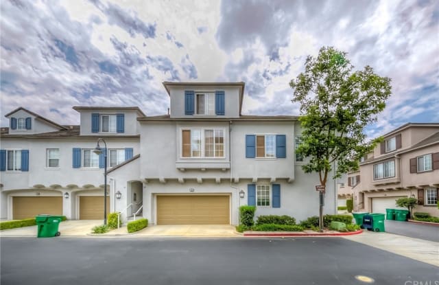 18 Cabazon - 18 Cabazon, Irvine, CA 92602
