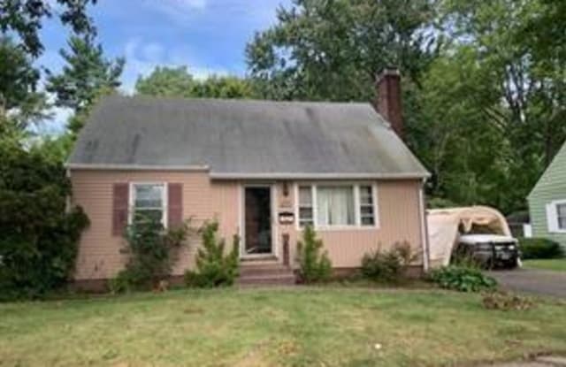 718 Lincoln Avenue - 718 Lincoln Avenue, Bridgeport, CT 06606