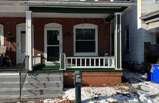 3 Bedroom 1 Bath in Harrisburg, PA! photos photos