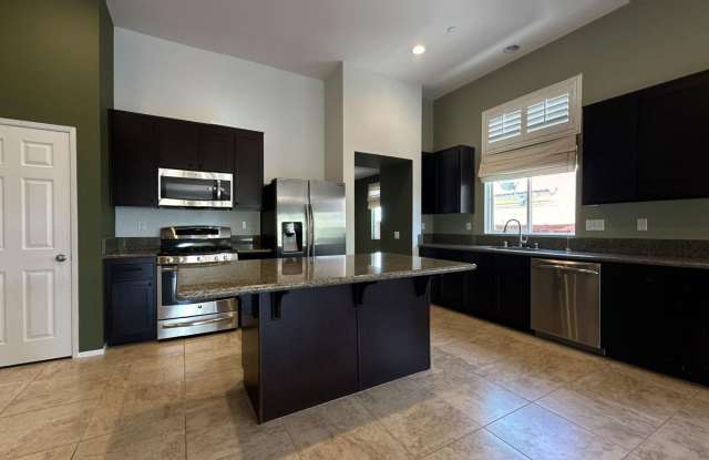 Price Reduction!! Gorgeous 3 Bedroom 2 Bathroom Home in Tournament Hills! - 36212 Straightaway Drive, Beaumont, CA 92223