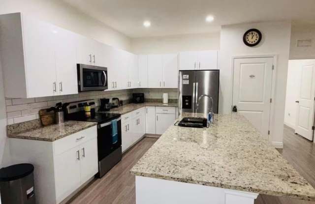 8059 Sherwood Circle Gallery 4