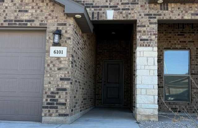 6101 Poppy Dr Gallery 3