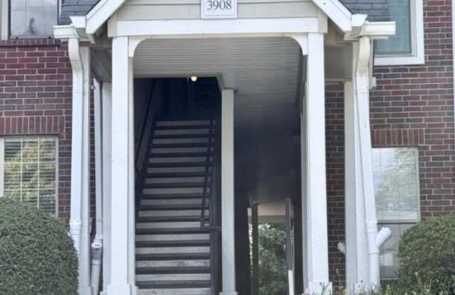 3908 PENDERVIEW DR #638 Gallery 2