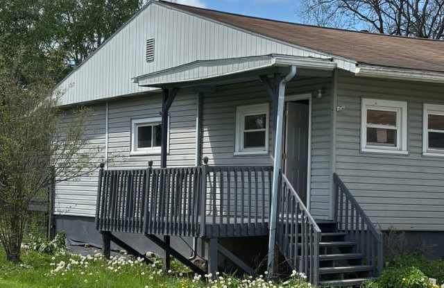 3 Bedroom Ranch by the River photos photos