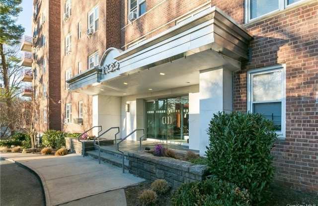 1133 Midland Avenue unit: 2A photos photos