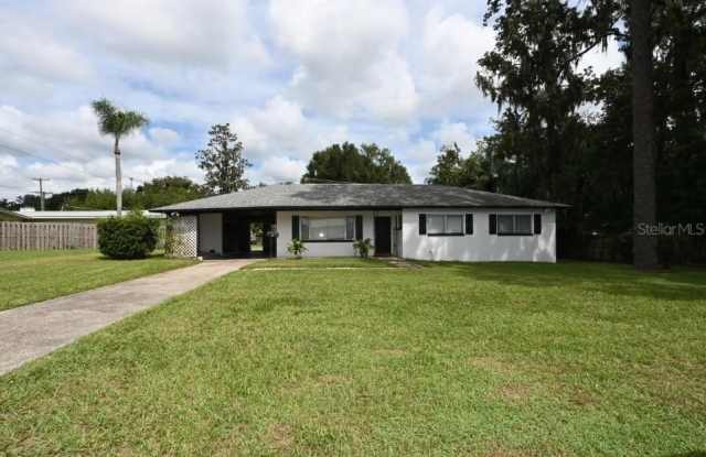 37017 MERIDIAN AVENUE - 37017 Meridian Avenue, Dade City, FL 33525