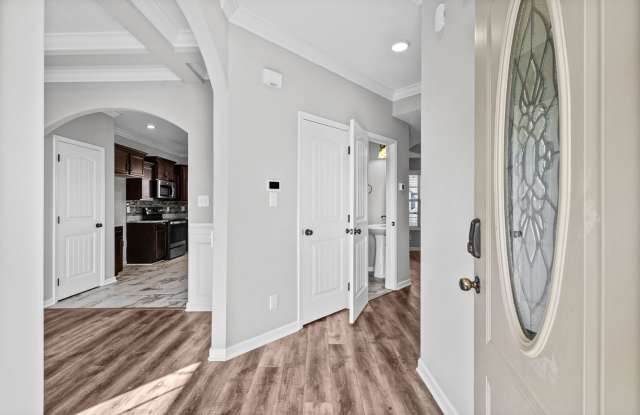 1378 Dan Brown Dr Gallery 4