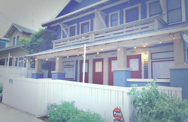 A Charming 2 Bed / 1 Bath with Bonus Space in Prime Echo Park Location photos photos