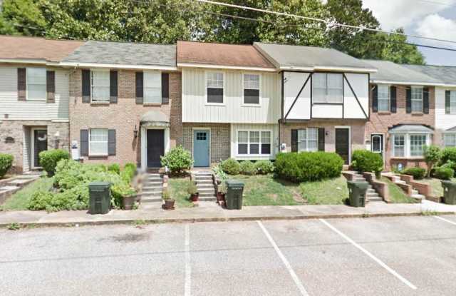 1008 Chinook St photos photos