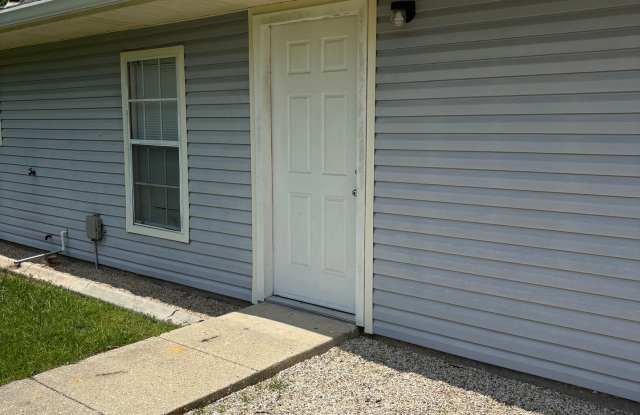 Waveland Duplex - 324 Old Spanish Trail, Waveland, MS 39576
