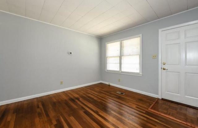 477 Lakeview Drive Gallery 3