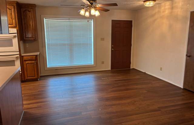 415 Rosewood Gallery 4