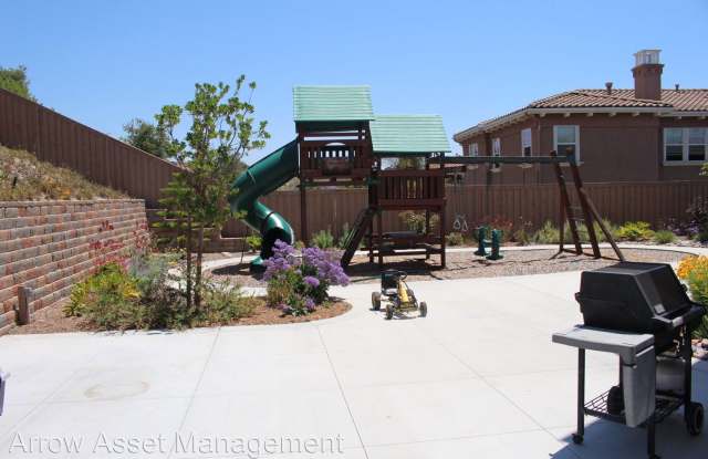 3533 Cockatoo Ct. Gallery 4