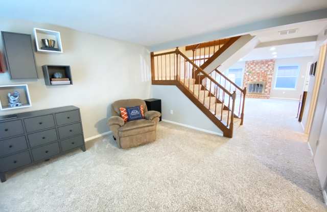 11744 South Kirkwood Road Gallery 3