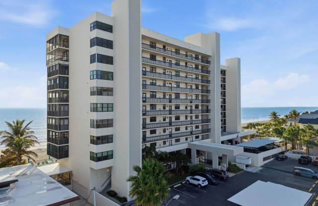 15462 Gulf Blvd Apt 406 Gallery 3