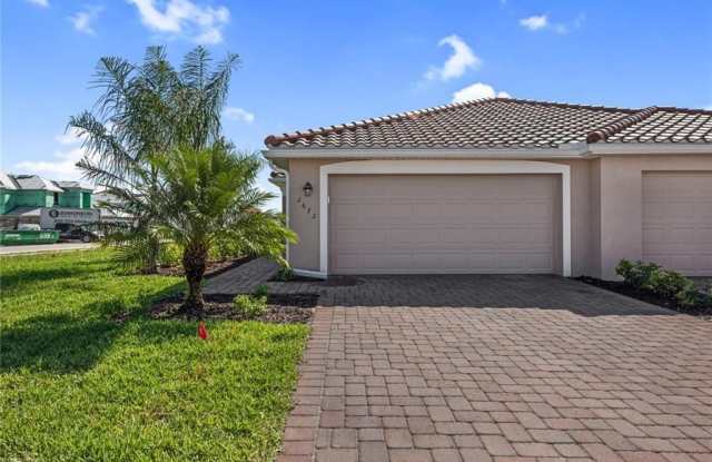 2672 Vine Ave lot: 733 photos photos