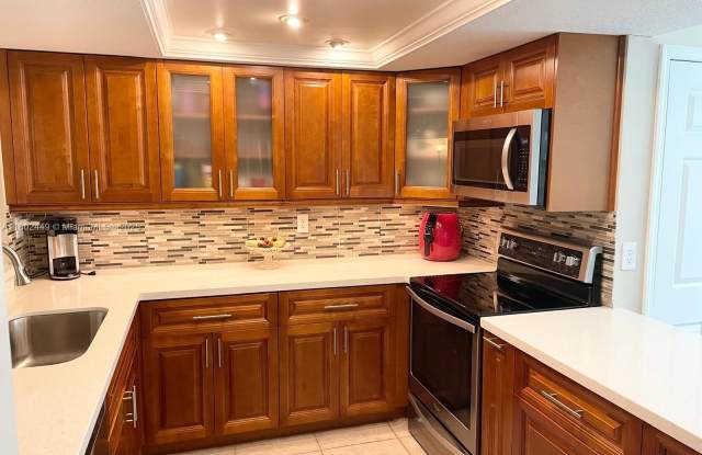 9520 Seagrape Dr photos photos