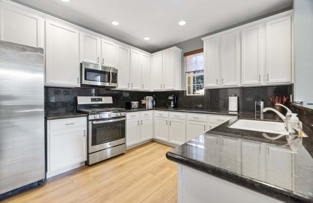 52114 Rosewood Lane - 52114 Rosewood Lane, La Quinta, CA 92253