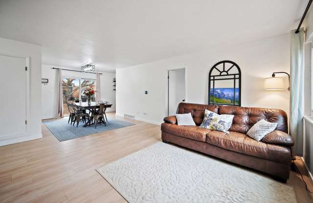 Fully Remodeled 4-Bedroom Home in Old Colorado City Gallery 3