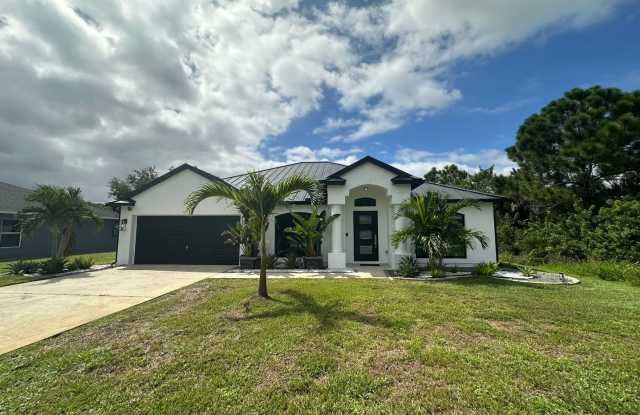 Modern 3-Bedroom Single-Family Home for Rent | Quiet Residential Neighborhood | Available Immediately photos photos