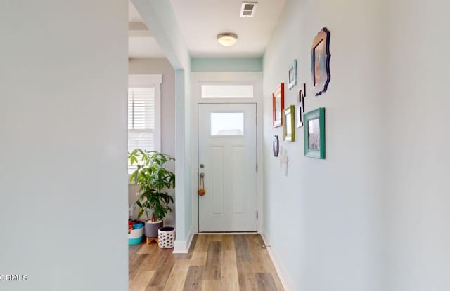 113 Bogue Harbor Court Gallery 3