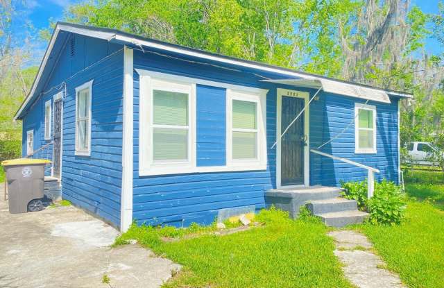 5503 Shenandoah Ave - 5503 Shenandoah Avenue, Jacksonville, FL 32254