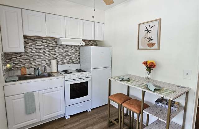 610 Putters Ln. Gallery 2