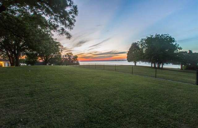 608 Private Drive - 608 Private Drive, Heath, TX 75032