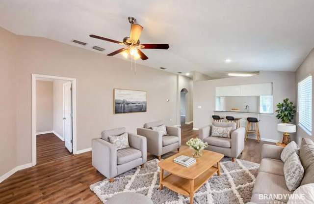 11750 Lynmoor Drive Gallery 3