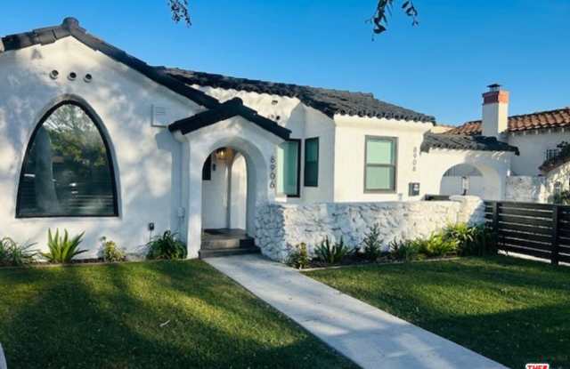 8906 Harvard Boulevard photos photos