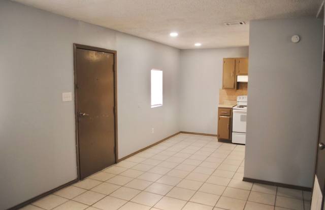 1920 E Iowa Rd Gallery 2