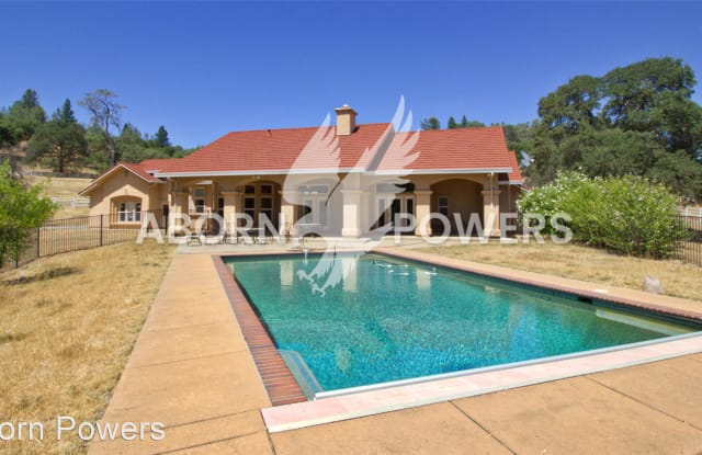 4950 Scarlet Oak Dr. - 4950 Scarlet Oak Drive, El Dorado County, CA 95614